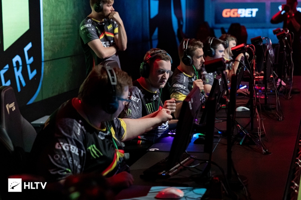 次印证了他 次印证了他